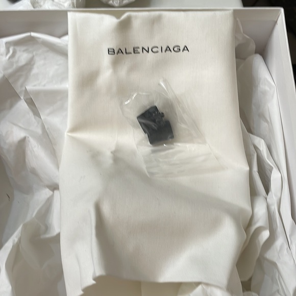 Balenciaga Geometric Colorblock Heels - Picture 7 of 7